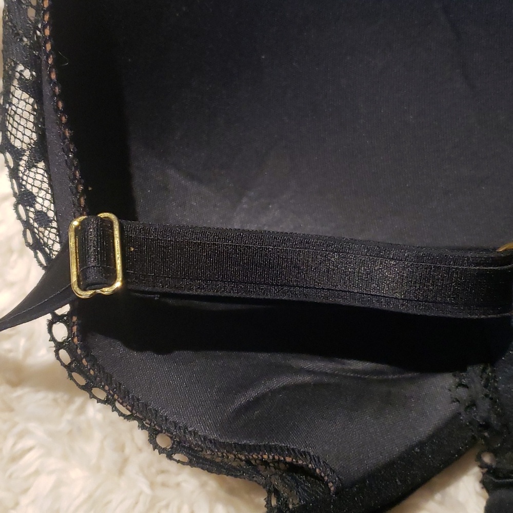 Victoria's Secret bra size 36DD/E - Picture 5 of 5